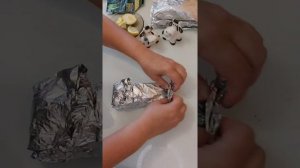 ЛОСОСЬ В ФОЛЬГЕ НА МАНГАЛЕ.