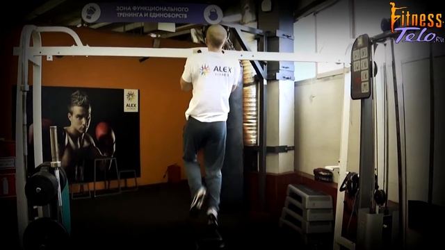 ПОДТЯГИВАНИЯ НА ПЕРЕКЛАДИНЕ // упражнения для тренажерного зала смотреть онлайн