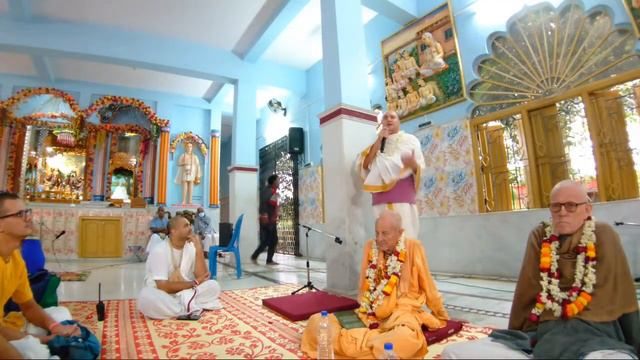 ISKCON Mayapur - 2023.11.16 Навадвипа мандала парикрама Наимиширанья смотреть онлайн