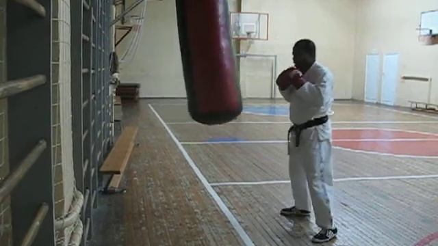 AARZOLA - KARATE SENSEI ANDRES ARZOLA ALLEN легкая разминка смотреть онлайн