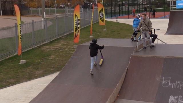 Никита Митиленко - новички, турнир по самокату г.Одинцово 20181020 смотреть онлайн