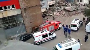 Видео с места обрушения здания на востоке Москвы
