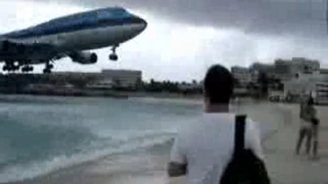 Задевая головы! Мдааа.... смотреть онлайн