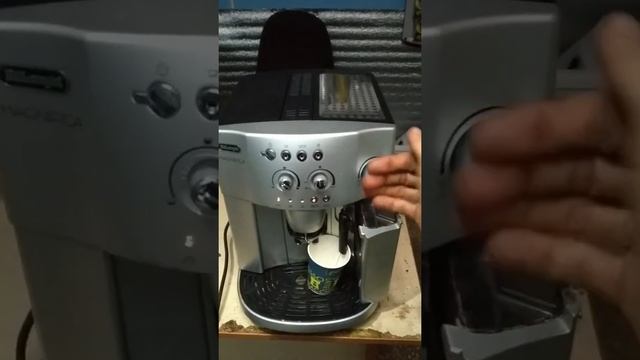 Очистка от накипи кофемашины delonghi magnifica