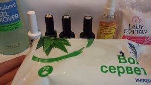 Чем  снять липкий слой с гель лака.