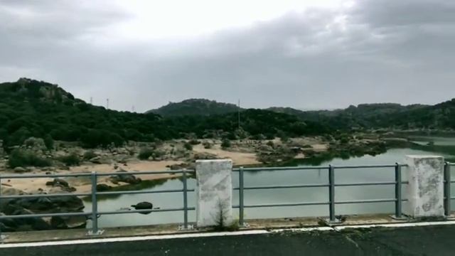 Сардиния но не море- вот вам и озеро в середине острова ;) смотреть онлайн