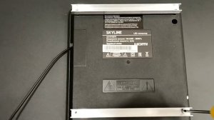 Установка телевизора на стену обычным профилем.