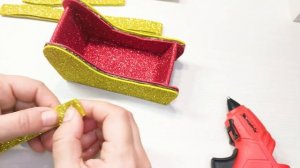 Сани Деда мороза из фоамирана и картона. How to make a sleigh for Santa Claus