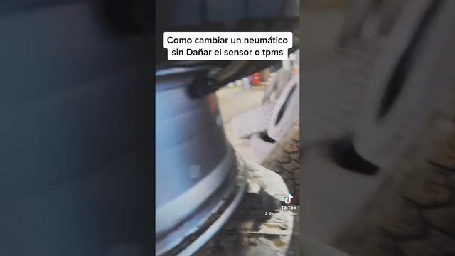 Como cambiar neumáticos sin dañar los sensores tip consejo смотреть онлайн