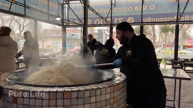 1000 kg is Consumed every day | "TOY OSH" Uzbek national dish | Pure Life смотреть онлайн
