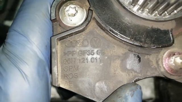 Volkswagen Passat B-7 ЗАМЕНА ПОМПЫ ОХЛАЖДЕНИЯ смотреть онлайн