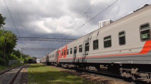 "Выезжая из тучи" ЭП2К-381. С поездом №135Й, сообщением: Москва - Саратов.