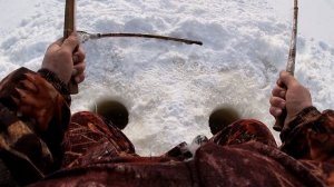 ЩУКА МОНСТР ЧУТЬ НЕ ОТОРВАЛА РУКУ! РЫБАЛКА НА ЩУКУ! Рыбалка на Амуре