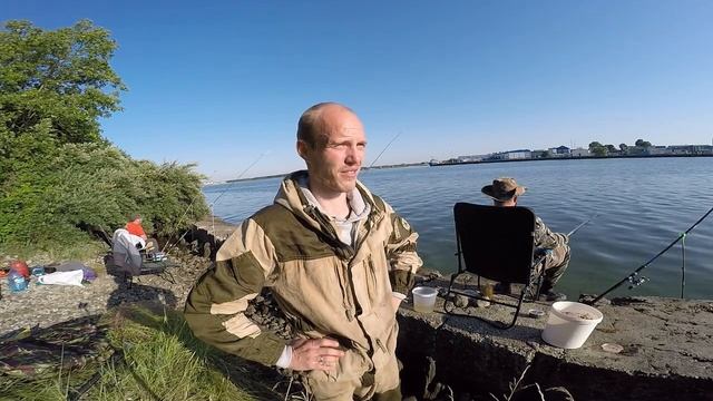 Полный садок рыбы за 4 часа! Лещ на фидер. Рыбалка на фидер. Рыбалка на острове. смотреть онлайн