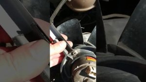 снятие основного вентилятора на гольфе 3 .