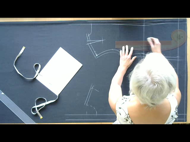 Курсы кройки и шитья. Раскрой жакета за 10 минут. Вы тоже так сможете. #shorts