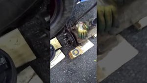 Прикупили КПП ЗиЛ 130, поменяли сальник. Прикупили КОМ и прочее.