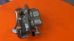 Суппорт передний правый Хендай Старекс Starex