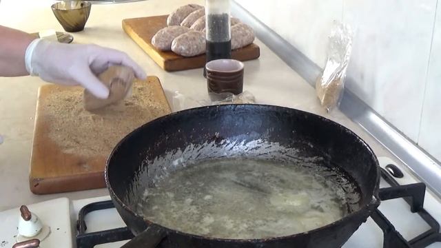 Биточки фаршированные грибами в духовке Рецепт смотреть онлайн