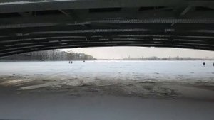 Как Чкалов пролетел под Троицким мостом