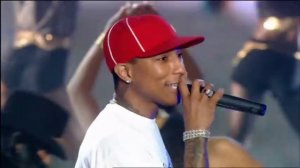 LIVE ! Pharrell & Snoop - Drop It Like It's Hot