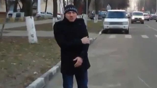 Автоподстава Видеорегистратор выручил. смотреть онлайн