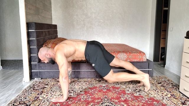 ФИГУРА МЕНЯЕТСЯ НА ГЛАЗАХ / Эффективная Тренировка Для Женщин смотреть онлайн