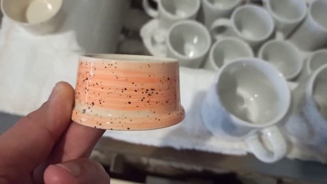 Как это сделано, производство мягкого фарфора? чашки с цветными брызгами и не только! смотреть онлайн