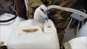 Тест  Насос для перекачки топлива сливаем бензин сбака квадроцикла