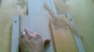 Как отпилить добор с помощью электро лобзика