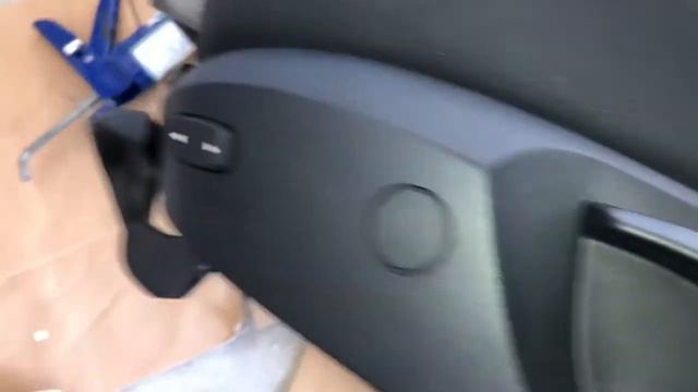 2 How to instal Car seat Occupancy sensors Part 2 putting it back together. BMW смотреть онлайн