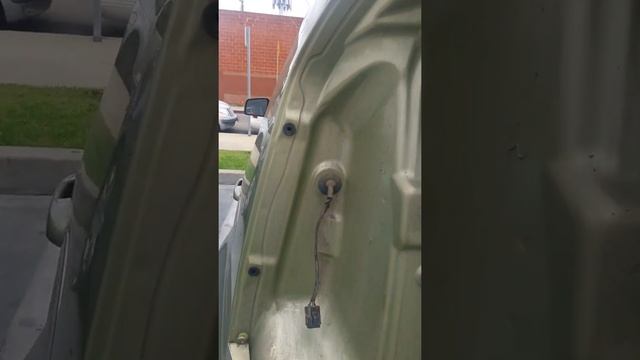 How to change a tail break light on a Kia Soul 2011 смотреть онлайн