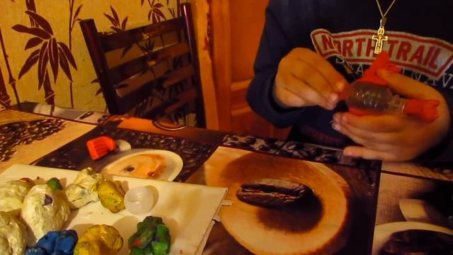 как можно Лепим динозавра as it is possible Mould dinosaur from plastic bottle and plasticine