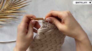 МК Вязаная мини сумка "Зефирка". Красивые пышные столбики крючком. Актуальная сумка на весну и лето