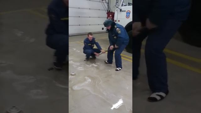 Как правильно мыть пол смотреть онлайн