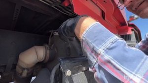 Загорелся чек двигателя на грузовике Volvo vnl￼ ￼(Check engine problem with DP￼f system)