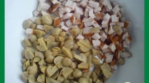 Cалат с копченой курицей и маринованными грибами Пошаговый рецепт с фото