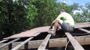 Демонтаж старого шифера))))