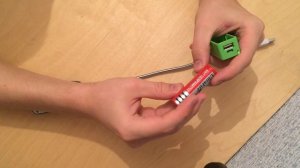 распаковка # 1 светодиодная лампа и переходник micro usb-iPhone