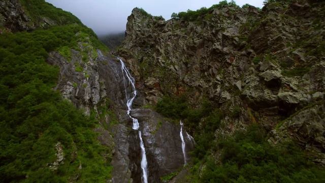 Мидаграбинские водопады. Северная Осетия-Алания. смотреть онлайн