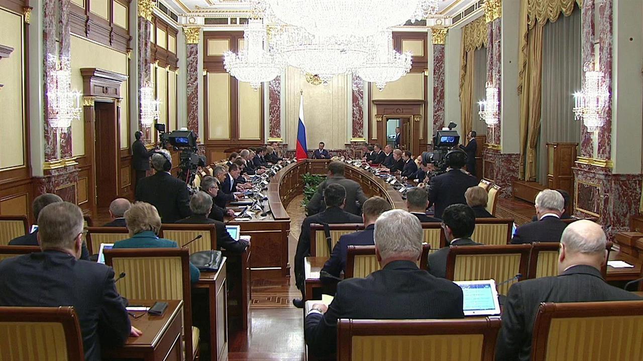 В Госдуме уже создается рабочая группа для реализации послания президента Федеральному собранию