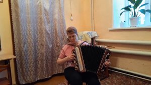 Тактаева Оксана Михайловна (баян) – Г.Пономаренко "Тополя"/ Пензенская область, р.п. Шемышейка .