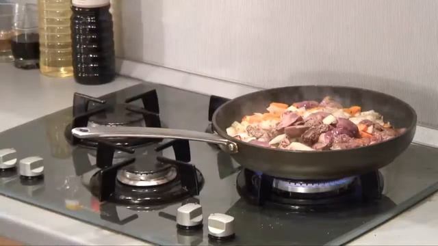 Паштет из куриной печени с клюквенным желе