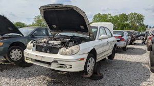 Поиски Hyundai Sonata EF на разборках в Америке