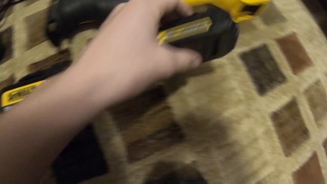 Review of De Walt reciprocating saw смотреть онлайн