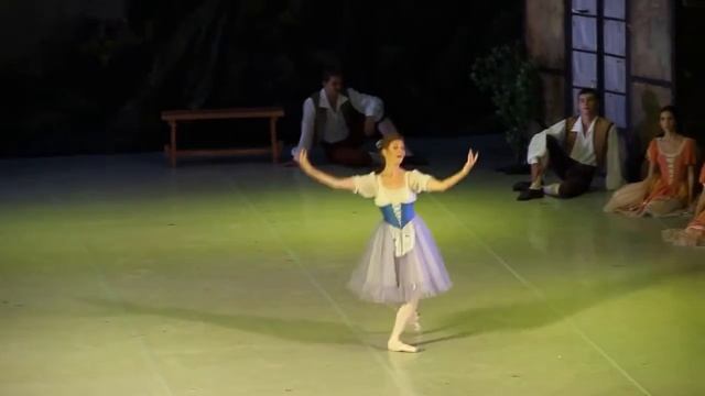 Прекрасный подарок ждет жителей города Тверь 22 октября в балете «Жизель» Валерия Васильева исполни смотреть онлайн