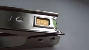 Как обрезать сим-карту? С Micro SIM Cutter -- ЛЕГКО!