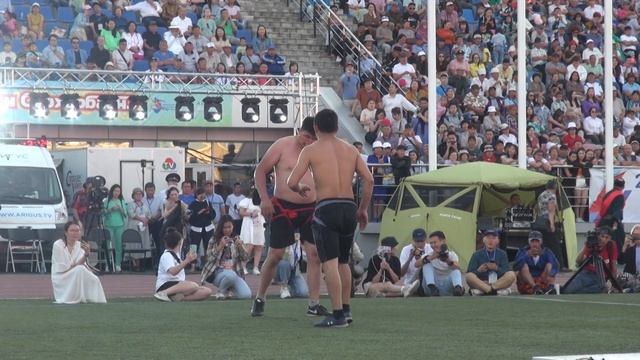 Финал "Наадан-Сурхарбаан 2022". Баин Жимбеев(Кижинга) - Сангади Ульзетуев(Закамна) смотреть онлайн