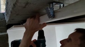 Стильный потолок из вагонки