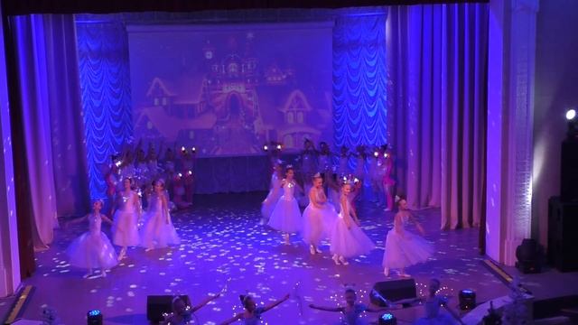 Новогодняя сказка 19/20, ОБРАЗЦОВЫЙ хореографический ансамбль 